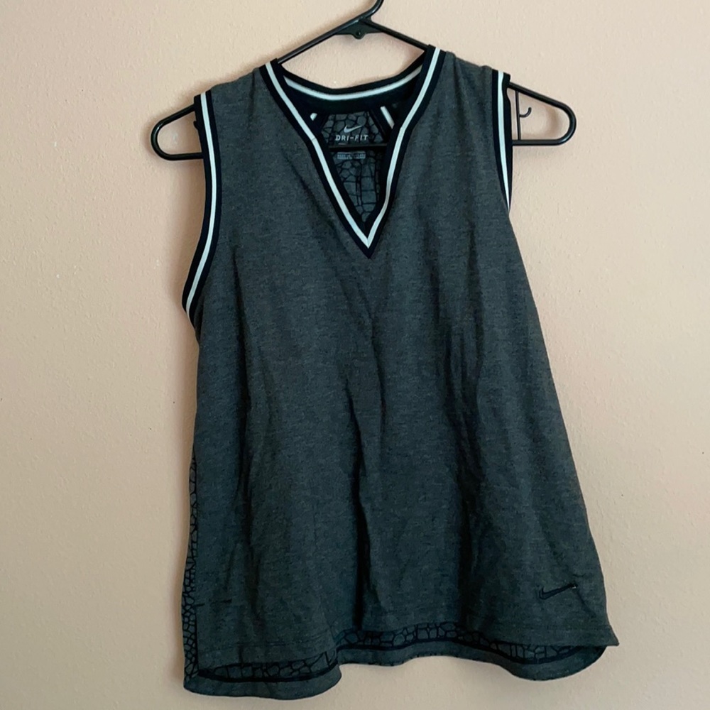 Nike Women’s Golf Tank